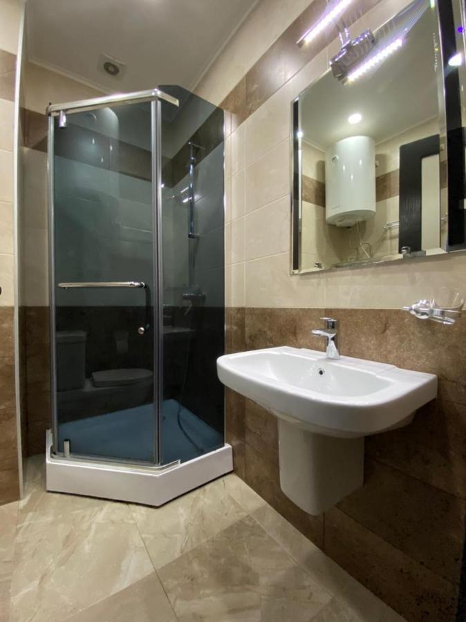 Apartment Black Sea Side Batumi Exterior photo