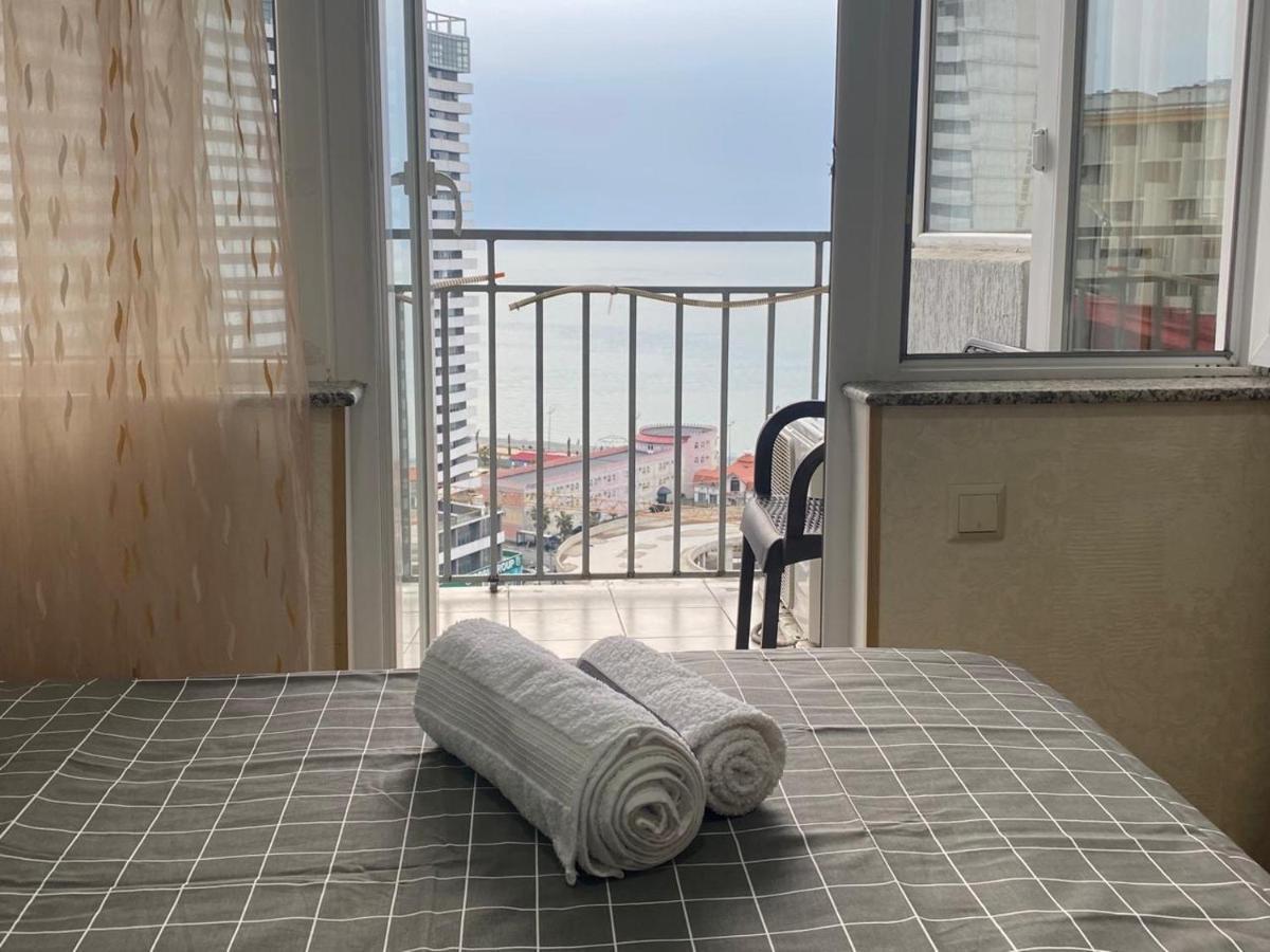 Apartment Black Sea Side Batumi Exterior photo